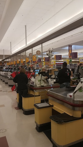 Supermarket «Super Stop & Shop», reviews and photos, 932 N Montello St, Brockton, MA 02301, USA