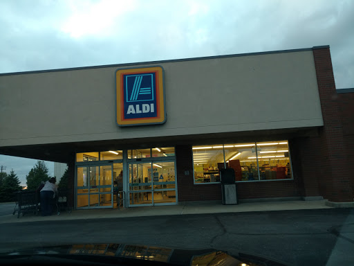 Supermarket «ALDI», reviews and photos, 1025 Wylie Dr, Bloomington, IL 61705, USA