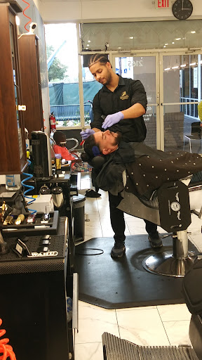 Barber Shop «In & Out 2 Barbershop & Salon», reviews and photos, 2147 E Semoran Blvd, Apopka, FL 32703, USA