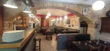Atmosphère du Restaurant français Chez Bibet à Saint-Bernard - n°5