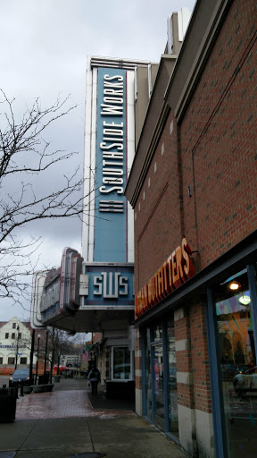 Movie Theater «SouthSide Works Cinema», reviews and photos, 425 Cinema Dr, Pittsburgh, PA 15203, USA