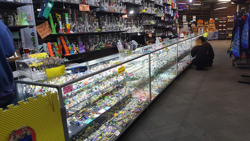 Tobacco Shop «Headed West», reviews and photos, 1565 S Colorado Blvd, Denver, CO 80222, USA