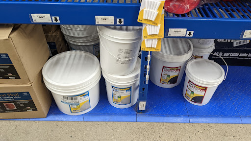 Hardware Store «Harbor Freight Tools», reviews and photos, 32706 John R Rd, Madison Heights, MI 48071, USA