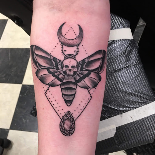 Explore small lana del rey tattoo ideas, creative tattoo ideas in Augusta, available at Mr. Tattoo