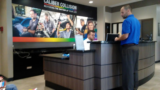 Auto Body Shop «Caliber Collision», reviews and photos, 2090 Redbud Blvd, McKinney, TX 75069, USA