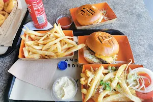 Pax burgers image