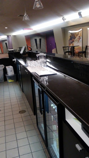 Shopping Mall «Mid City Mall», reviews and photos, 1250 Bardstown Rd #5, Louisville, KY 40204, USA