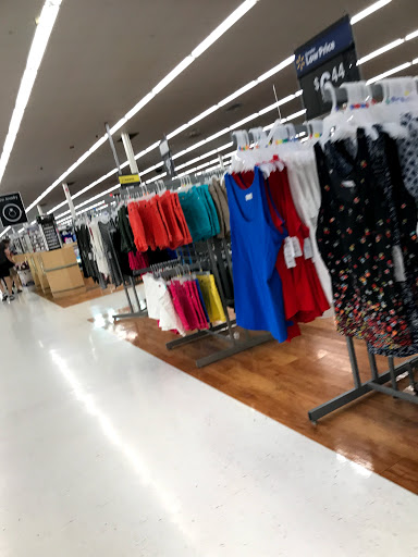 Department Store «Walmart Supercenter», reviews and photos, 5815 Norell Ave N, Oak Park Heights, MN 55082, USA