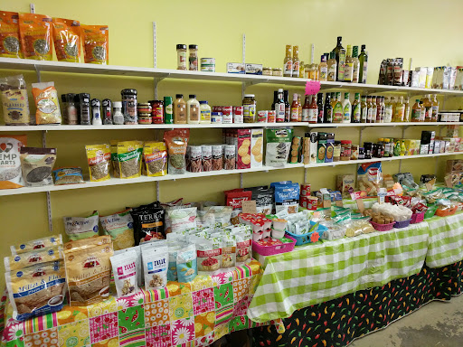 Produce Market «Bob & Daughter Produce», reviews and photos, 420 Cleveland St, Clearwater, FL 33756, USA