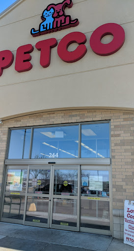 Pet Supply Store «Petco Animal Supplies», reviews and photos, 244 Pioneer Trail, Chaska, MN 55318, USA