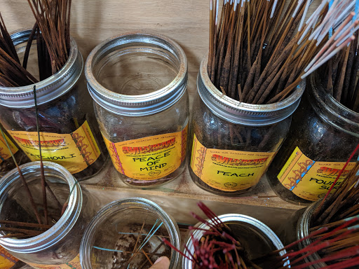 Tobacco Shop «Wonderland Smoke Shop Hasbrouck Heights», reviews and photos, 155 NJ-17, Hasbrouck Heights, NJ 07604, USA