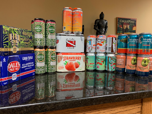 Liquor Store «Peavine Wine & Spirits», reviews and photos, 745 Peavine Rd, Crossville, TN 38571, USA