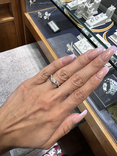 Jeweler «Albert Kaz Jewelry», reviews and photos, 7955 N Blackstone Ave, Fresno, CA 93720, USA