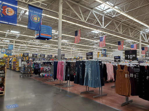 Department Store «Walmart Supercenter», reviews and photos, 545 Garden City Con, Murrells Inlet, SC 29576, USA