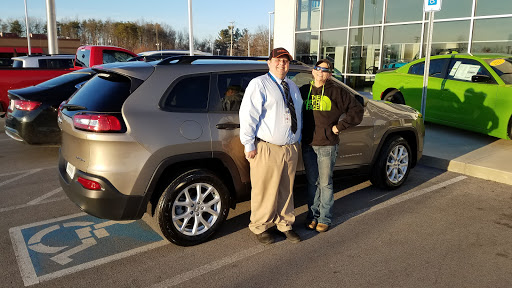 Dodge Dealer «East Tennessee Dodge Chrysler Jeep», reviews and photos, 2774 N Main St, Crossville, TN 38555, USA