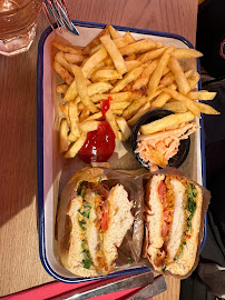 Club sandwich du Restaurant américain Sloopy Jo à Lieusaint - n°15
