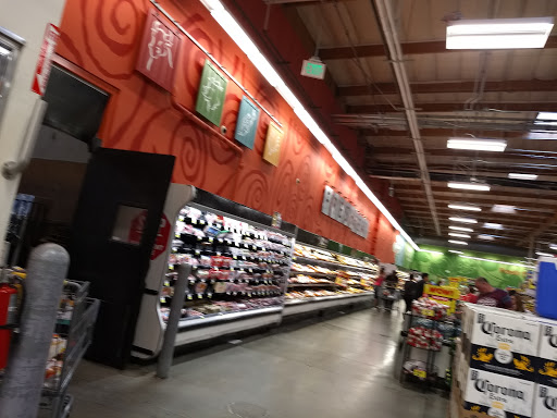 Grocery Store «Food 4 Less», reviews and photos, 6700 Cherry Ave, Long Beach, CA 90805, USA