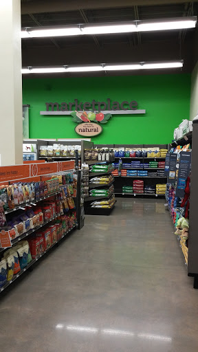 Pet Supply Store «Petco Animal Supplies», reviews and photos, 1419 Towne Square Blvd NW, Roanoke, VA 24019, USA