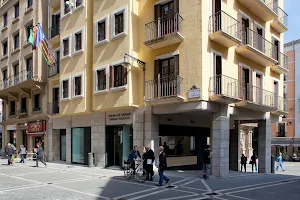 Iruña/Pamplona Tourism Office image
