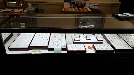 Jewelry Store «The Jewelry Exchange», reviews and photos, 3090 Courthouse Ln, Eagan, MN 55121, USA