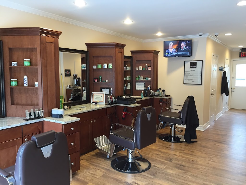 Frankie's Barber Salon 10570