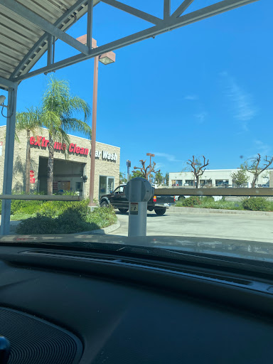Extreme Clean Car Wash en Montclair