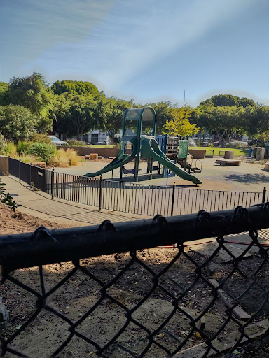 Park «Victoria Manalo Draves Park», reviews and photos, 16 Sherman St, San Francisco, CA 94103, USA