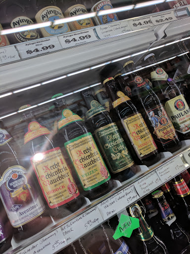 Grocery Store «Capital Market», reviews and photos, 1420 State St, Salem, OR 97301, USA