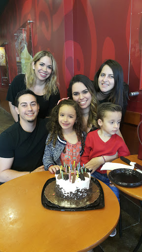 Ice Cream Shop «Cold Stone Creamery», reviews and photos, 15 Blake Blvd, Kissimmee, FL 34747, USA