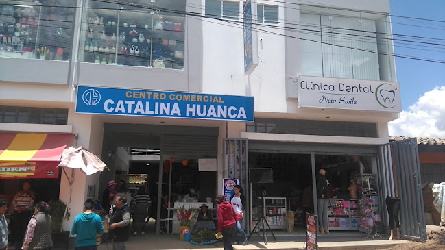 Centro Comercial CATALINA HUANCA - Santiago de Surco