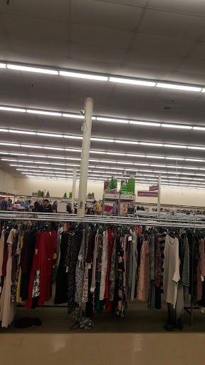 Clothing Store «Burlington Coat Factory», reviews and photos, 2035 S Robert St, West St Paul, MN 55118, USA