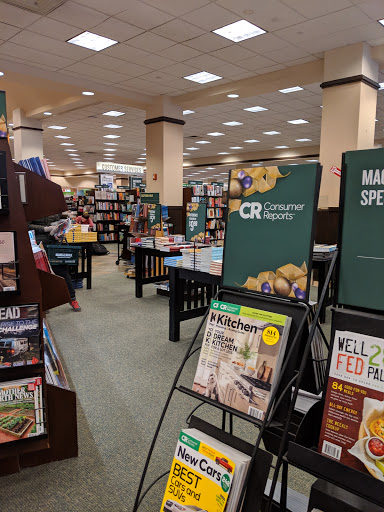 Book Store «Barnes & Noble», reviews and photos, 1076 Post Rd E, Westport, CT 06880, USA