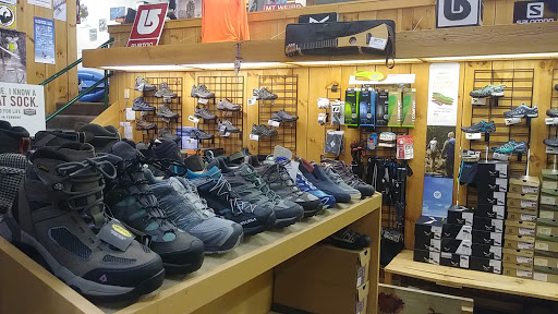 Canoe & Kayak Store «Back Country Ski & Sport», reviews and photos, 1931 Apperson Dr, Salem, VA 24153, USA