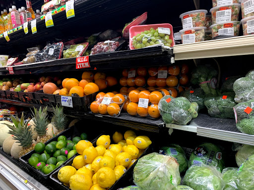 Grocery Store «Broadway Food Center», reviews and photos, 1503 Broadway St, Toledo, OH 43609, USA