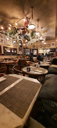 Atmosphère du Restaurant italien LA LIBERA RESTAURANT à Cannes - n°12