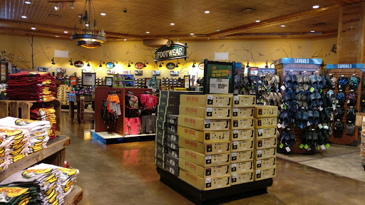 Outdoor clothing and equipment shop Mesquite
