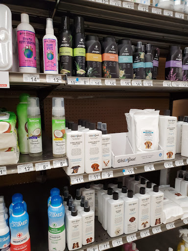 Pet Supply Store «Petco Animal Supplies», reviews and photos, 1622 Clark Street Rd, Auburn, NY 13021, USA