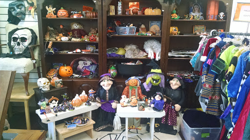 Thrift Store «The Thrift Shop of Boston», reviews and photos, 33 Corinth St, Roslindale, MA 02131, USA