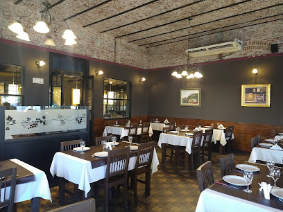 Parrilla Restaurant El Parral - Av. Sorrento 398, Rosario, Santa Fe, Argentina