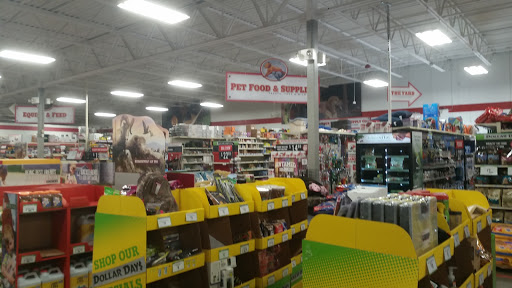 Home Improvement Store «Tractor Supply Co.», reviews and photos, 550 Terry Rich Blvd, St Clair, PA 17970, USA