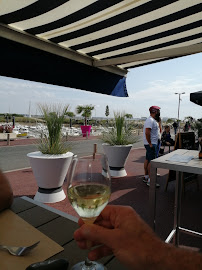 Atmosphère du Restaurant Le Bistrot du Port Meschers à Meschers-sur-Gironde - n°14