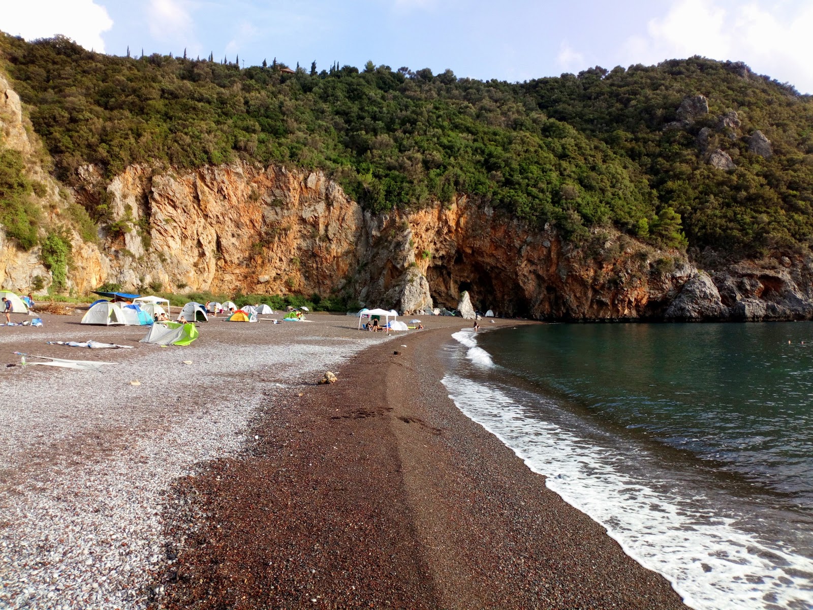 Foto von Limnionas beach - beliebter Ort unter Entspannungskennern