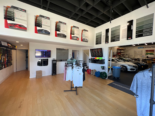 Quality Tinting & Signs image