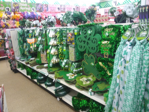 Dollar Store «Dollar Tree», reviews and photos, 555 El Camino Real, South San Francisco, CA 94080, USA