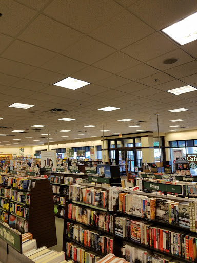 Book Store «Barnes & Noble», reviews and photos, 1758 S Val Vista Dr, Mesa, AZ 85204, USA