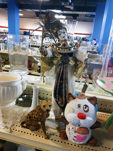 Second Hand Store «Goodwill - Glendale», reviews and photos