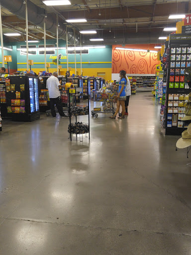 Grocery Store «Food 4 Less», reviews and photos, 6700 Cherry Ave, Long Beach, CA 90805, USA