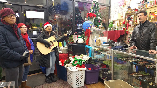 Thrift Store «Sunnyside Thrift Shop», reviews and photos, 45-12 Greenpoint Ave, Sunnyside, NY 11104, USA