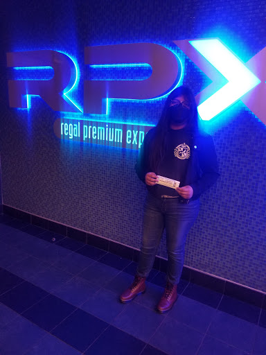 Movie Theater «Edwards Big Newport 6 & RPX», reviews and photos, 300 Newport Center Dr, Newport Beach, CA 92660, USA