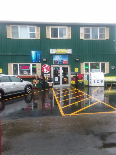 Tobacco Shop «Two Eagles Smoke Shop and Gas Mart», reviews and photos, 852 Bloomingdale Rd, Basom, NY 14013, USA